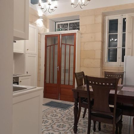 Charming Town House In Cospicua, Valperga Rooms Ngoại thất bức ảnh