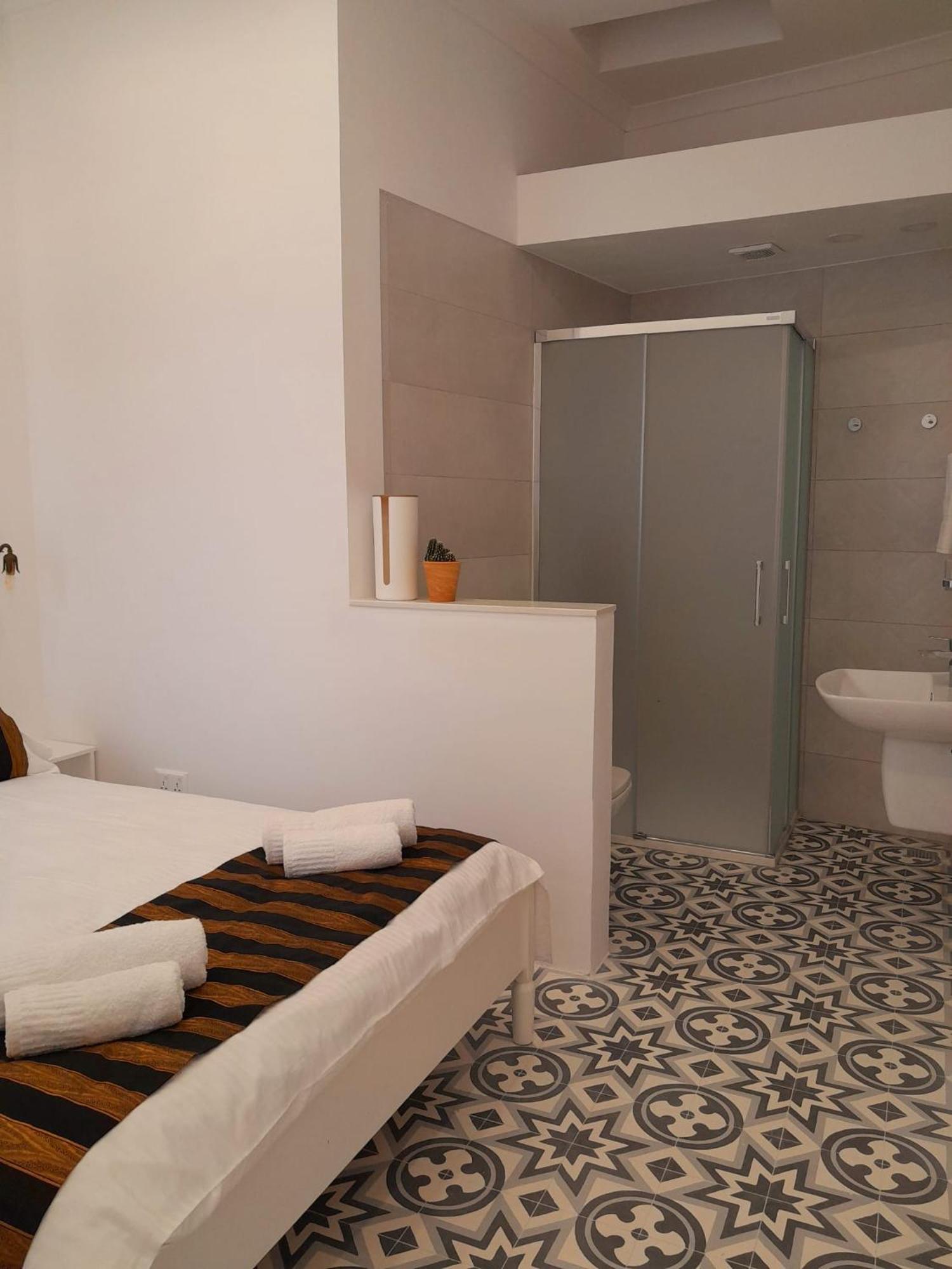 Charming Town House In Cospicua, Valperga Rooms Ngoại thất bức ảnh