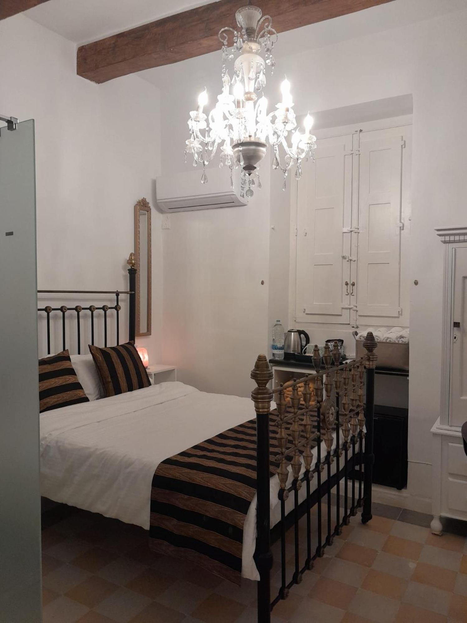 Charming Town House In Cospicua, Valperga Rooms Ngoại thất bức ảnh
