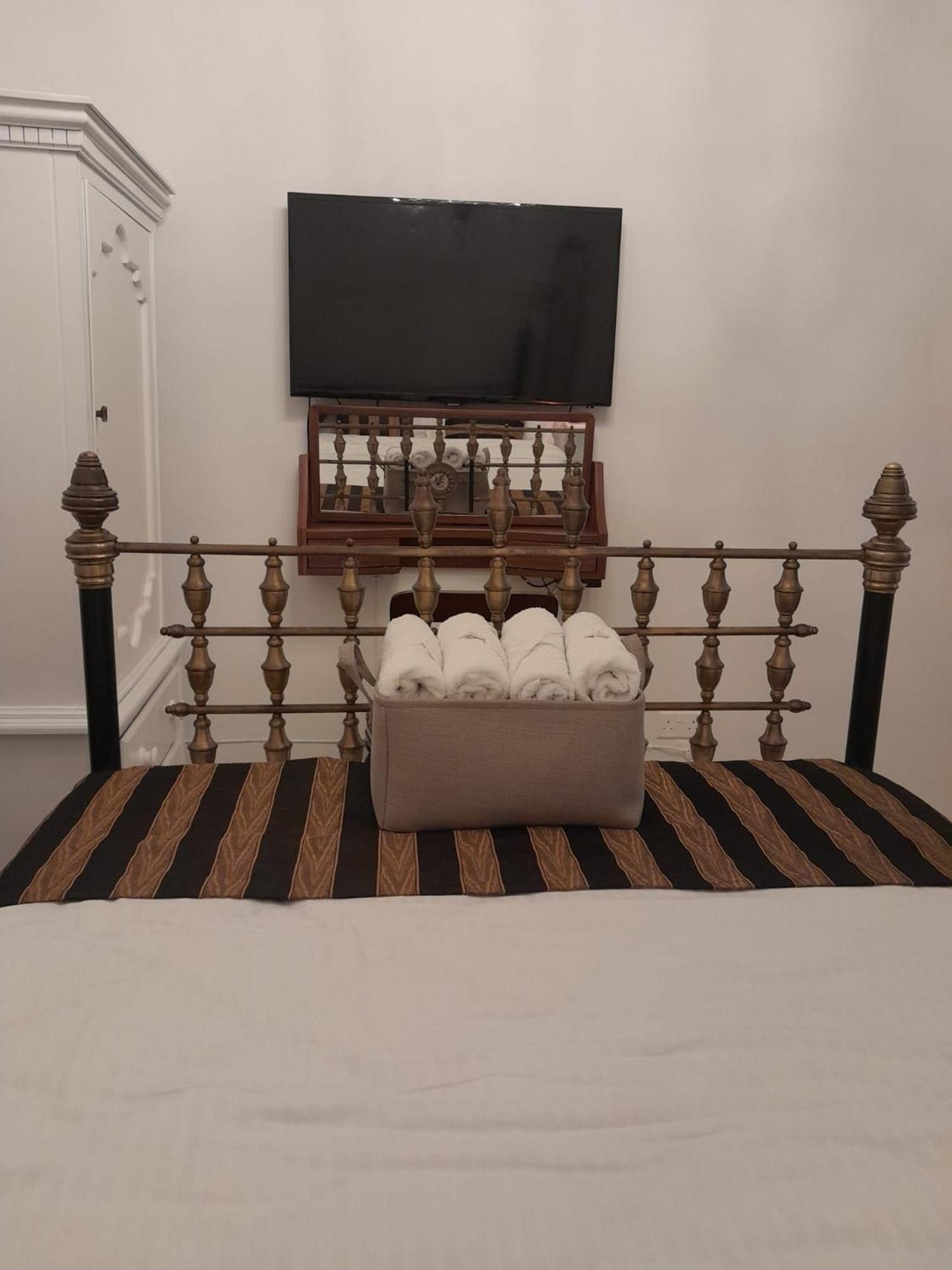 Charming Town House In Cospicua, Valperga Rooms Ngoại thất bức ảnh