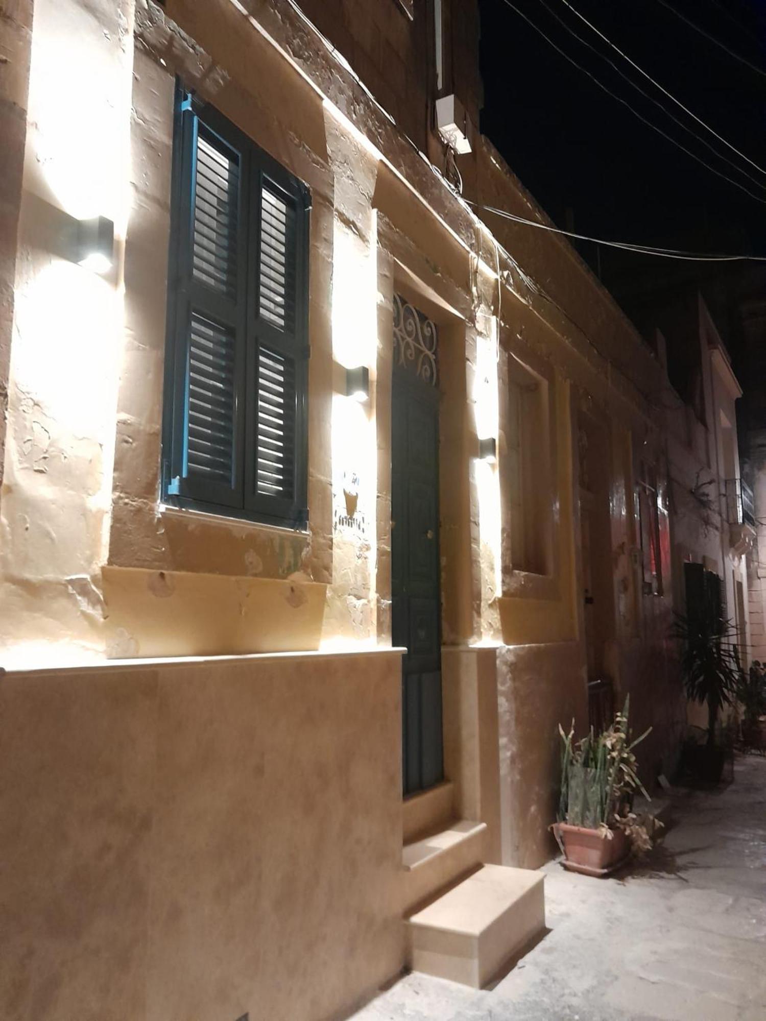 Charming Town House In Cospicua, Valperga Rooms Ngoại thất bức ảnh